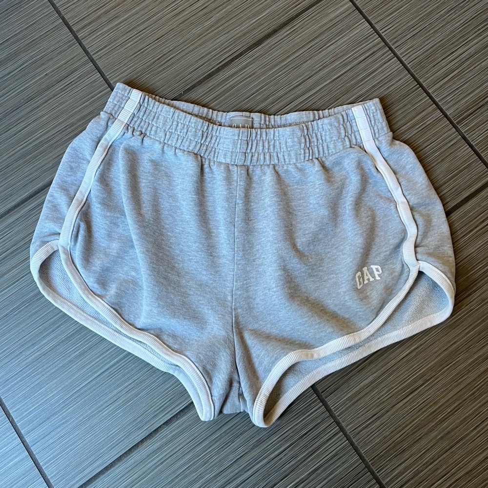 Gap grey sweatshorts